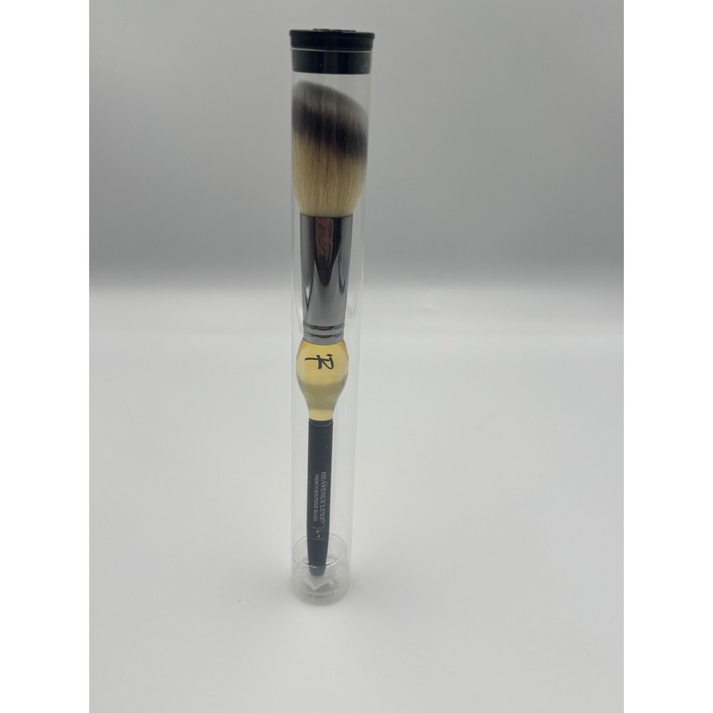 IT Cosmetics Heavenly Luxe French Boutique‎ Blush Brush No. 4 Angled Synthetic